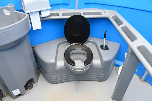 Portable restroom solutions in Temescal Valley, CA